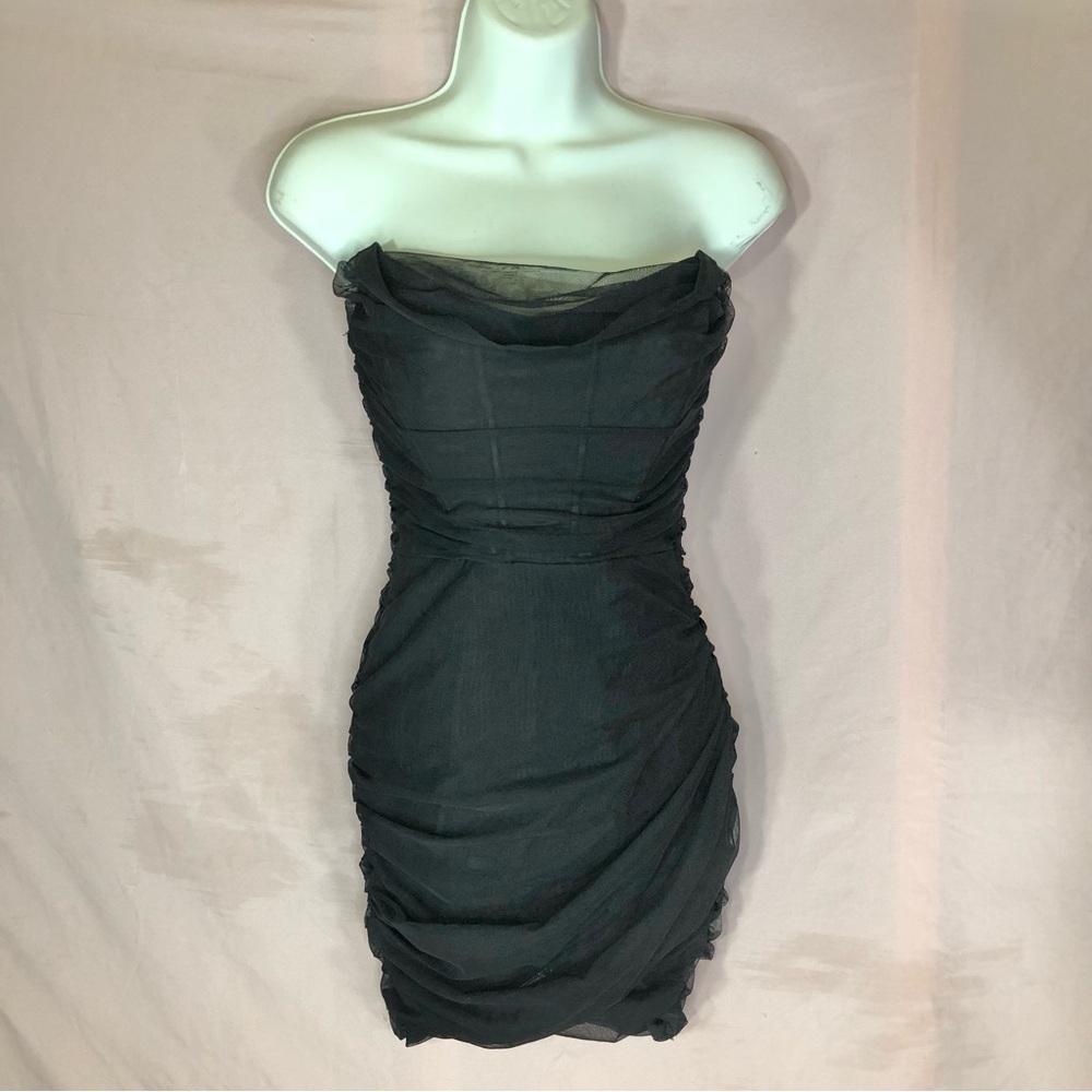 Strapless Bust Enhancing Black Ruched Cocktail Dress Size XS Size “0”
